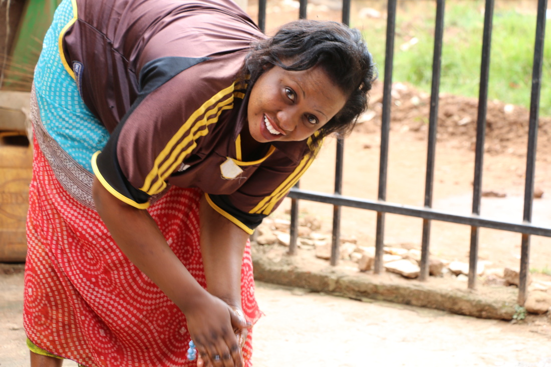 “太阳成tyc7111cc官网”府东社区:博弈毫厘间,国粹论英雄(图4) tyc7111cc太阳成集团