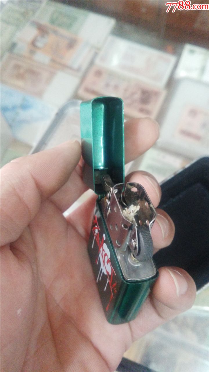 【太阳成tyc7111cc官网】上游评论:行贿李长根买官和副所长伪造离婚证 “罚酒三杯”式处理有悖法律严肃性(图2) 太阳成tyc7111cc官网