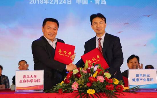 科技特派员扮靓美丽乡村 打通服务“最后一公里”:太阳成tyc7111cc官网(图1) 太阳成tyc7111cc