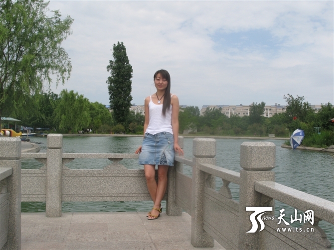 太阳成tyc7111cc官网-府西社区:举办“文明进万家 幸福过中秋”知识竞赛活动(图2) 太阳成tyc7111cc官网