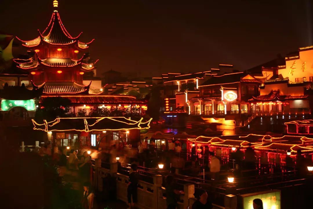 tyc7111cc太阳成集团:梅花社区:举办邻居节---全民双扣比赛 丰富居民生活(图1) 太阳成tyc7111cc