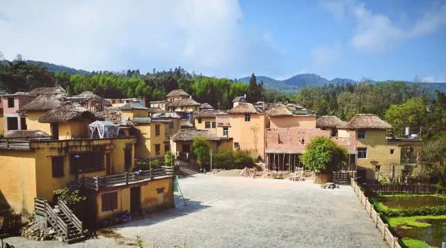 浙江孝贤书写大爱情怀 言传身教谱写中华美德‘太阳成tyc7111cc官网’(图2) tyc7111cc太阳成集团