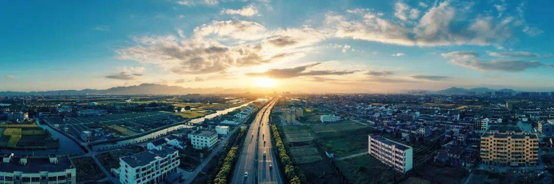 “太阳成tyc7111cc官网”
龙港市：奋力谱写蛟龙出港新华章(图3)