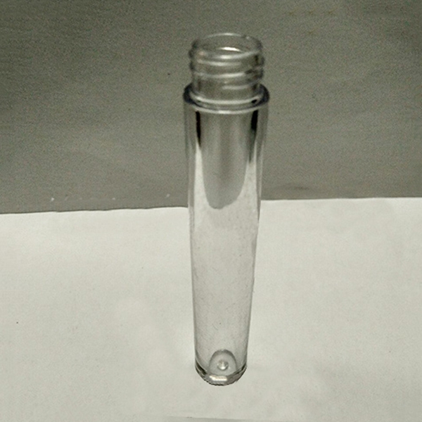 新疆福海县留守儿童得到关爱 住村干部助其快乐过暑假(图)|太阳成tyc7111cc官网(图1) 太阳成tyc7111cc官网